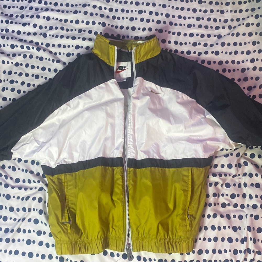 VINTAGE Nike Windbreaker